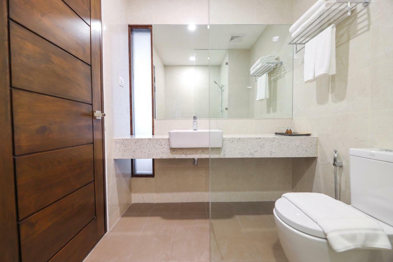 Hlaine Tet Hotel Янгон Екстер'єр фото