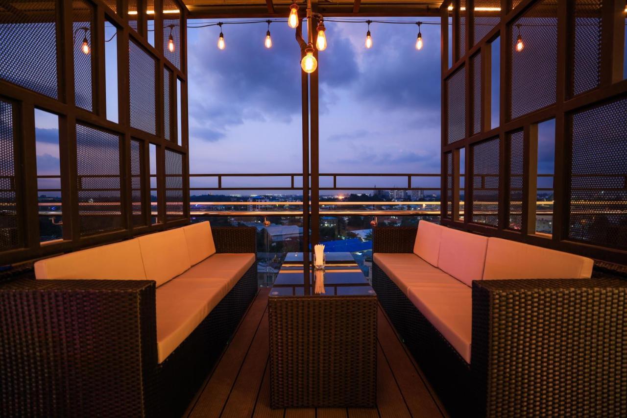 Hlaine Tet Hotel Янгон Екстер'єр фото