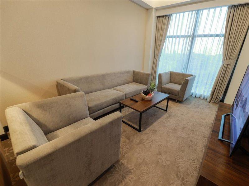 Hlaine Tet Hotel Янгон Екстер'єр фото