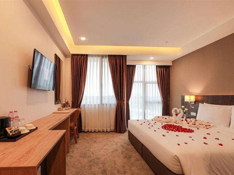 Hlaine Tet Hotel Янгон Екстер'єр фото